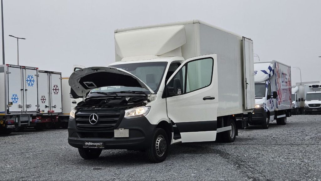 Mercedes-Benz Sprinter 2019 ГІДРОБОРТ + ДВЕРІ