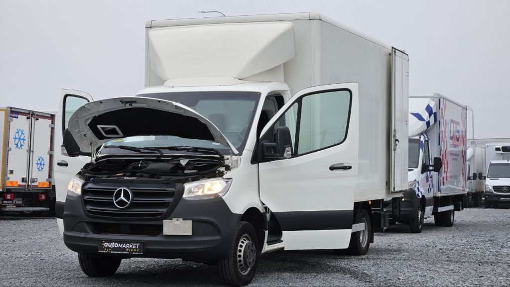 Mercedes-Benz Sprinter 2019 ГІДРОБОРТ + ДВЕРІ