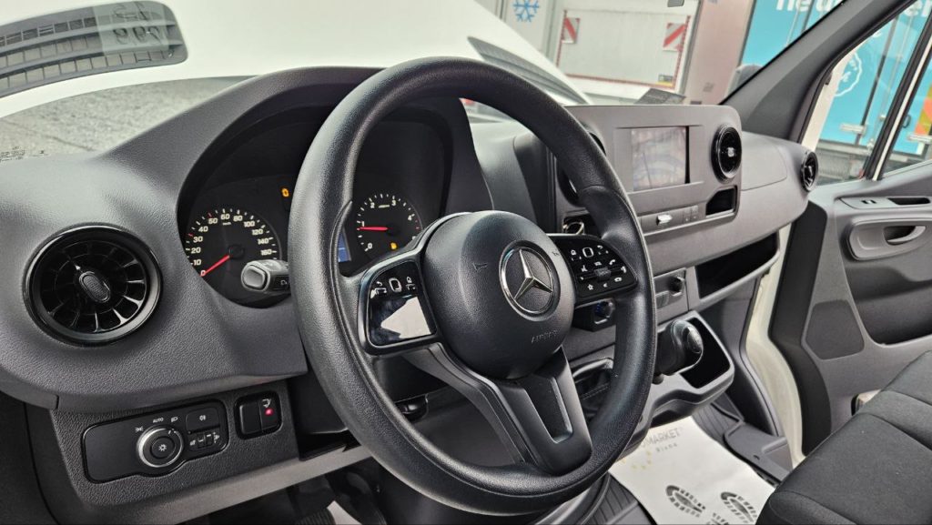 Mercedes-Benz Sprinter 2019 ГІДРОБОРТ + ДВЕРІ