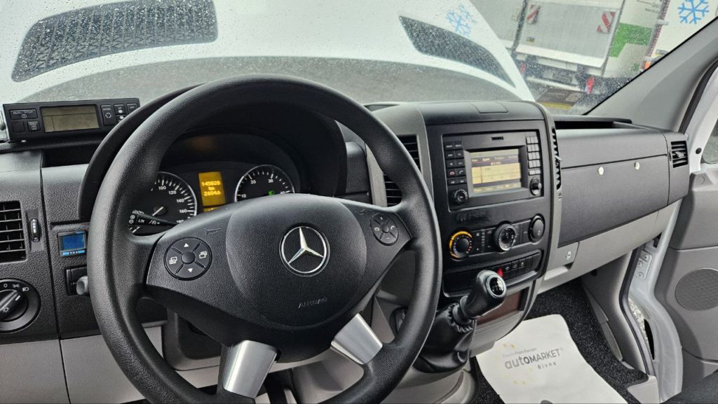 Mercedes-Benz Sprinter 519 2018 REF