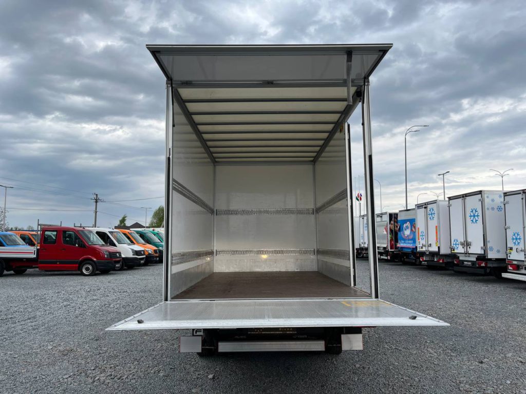 Mercedes Benz Sprinter 2020