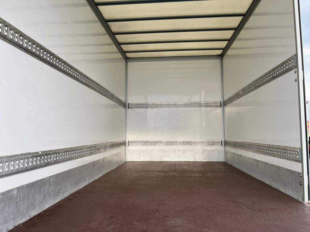 Mercedes Benz Sprinter 2020