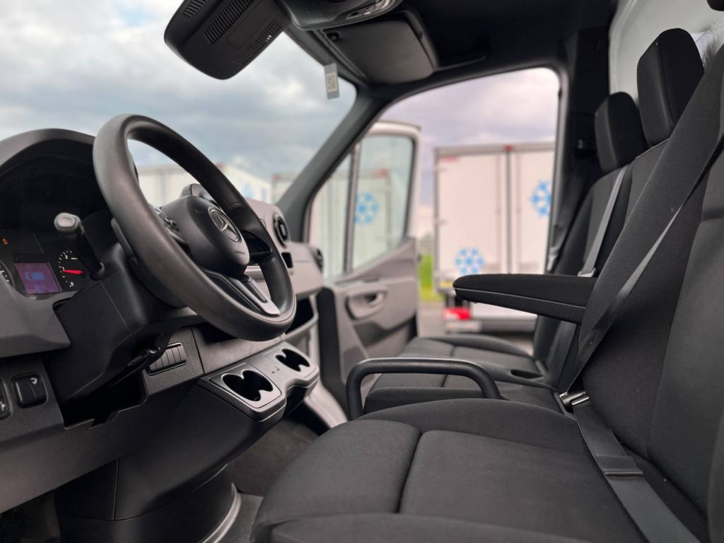 Mercedes Benz Sprinter 2020
