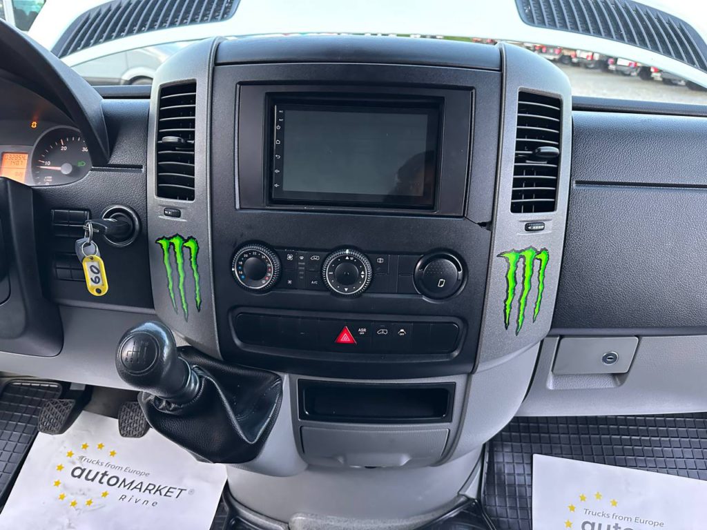 Mercedes Benz Sprinter 2017