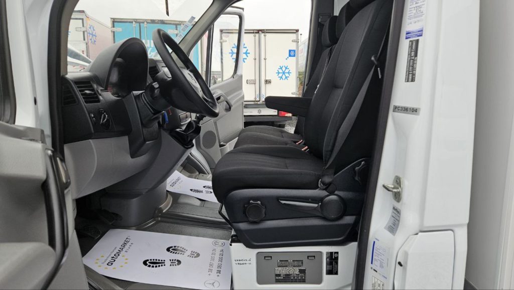 Mercedes Benz Sprinter 2014