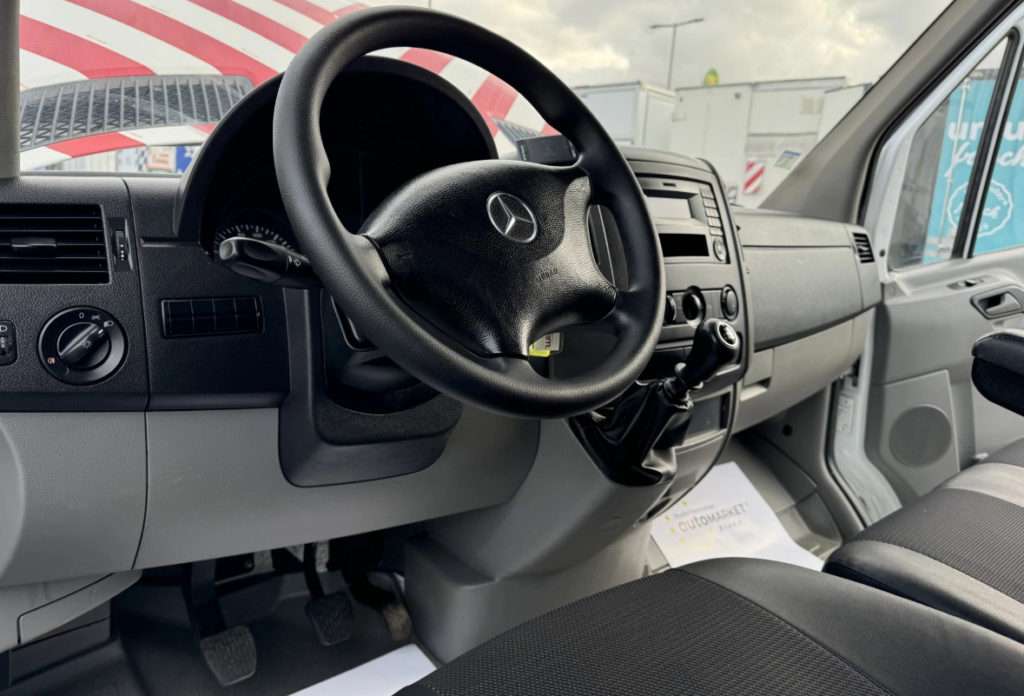 Mercedes Benz Sprinter 2016