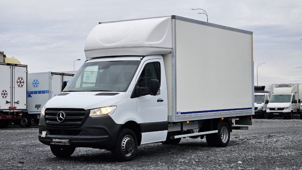 Mercedes Benz Sprinter 516  2021