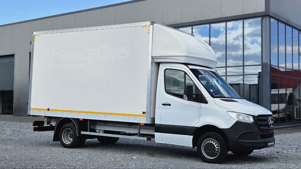 Mercedes Benz Sprinter 2021