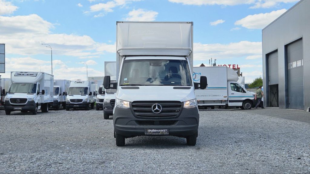 Mercedes Benz Sprinter 2021