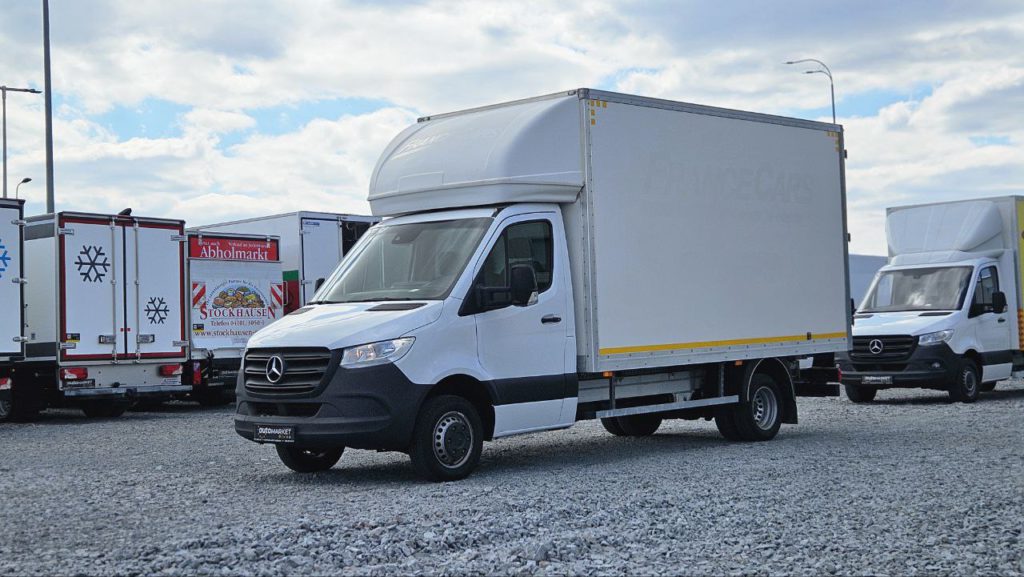Mercedes Benz Sprinter 2021