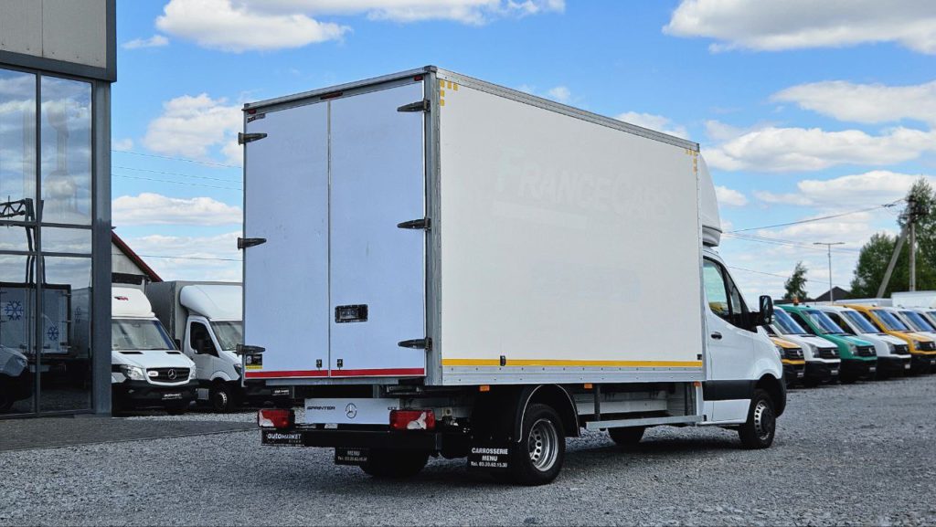 Mercedes Benz Sprinter 2021