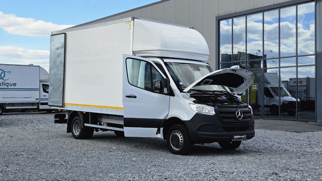 Mercedes Benz Sprinter 2021