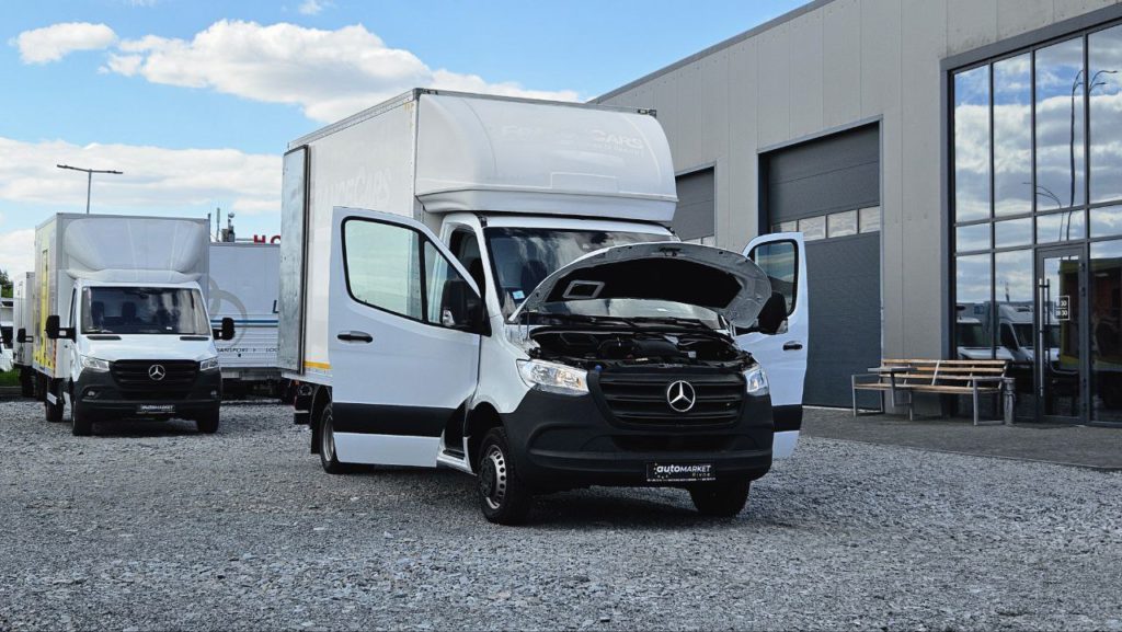 Mercedes Benz Sprinter 2021