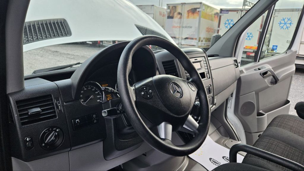 Mercedes Benz Sprinter 2017