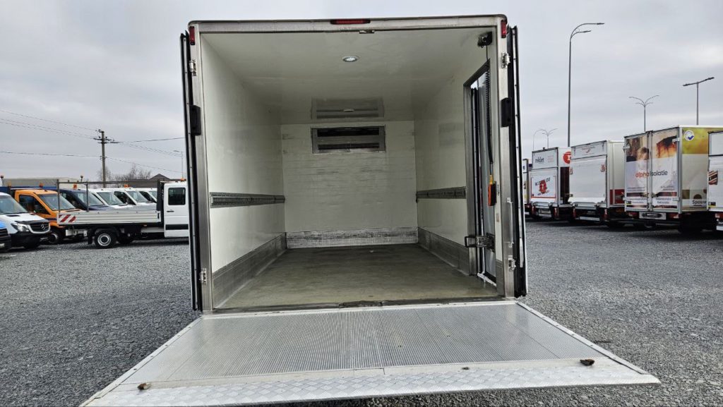 Mercedes Benz Sprinter 2020