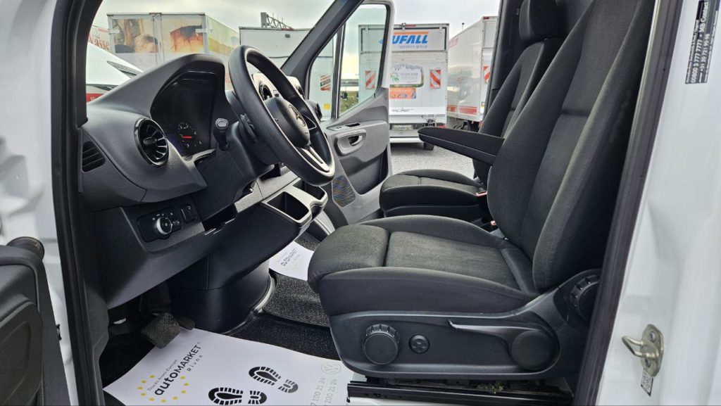 Mercedes Benz Sprinter 2020