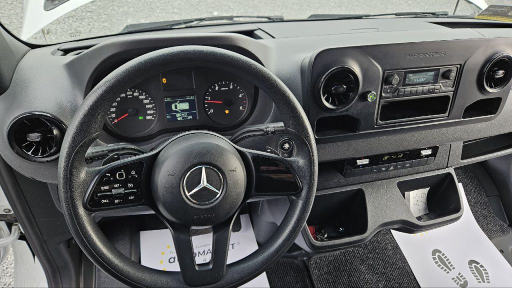 Mercedes Benz Sprinter 2020
