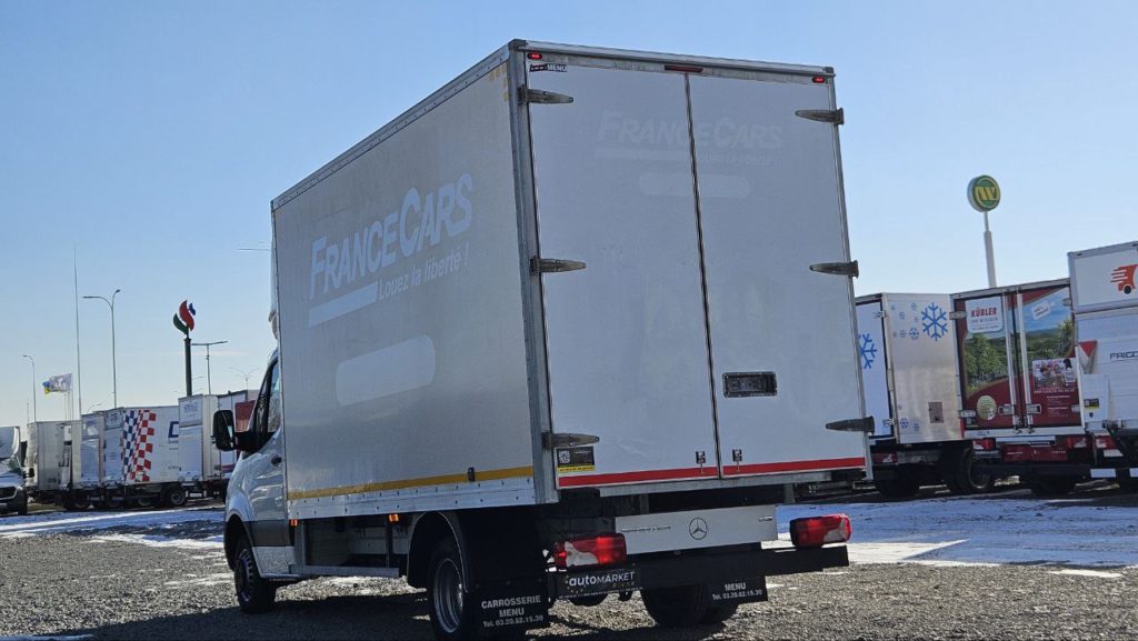 Mercedes Benz Sprinter 2021