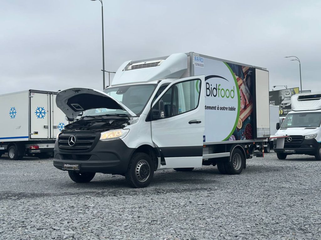 Mercedes-Benz Sprinter 2021