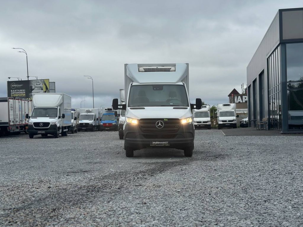 Mercedes-Benz Sprinter 2021