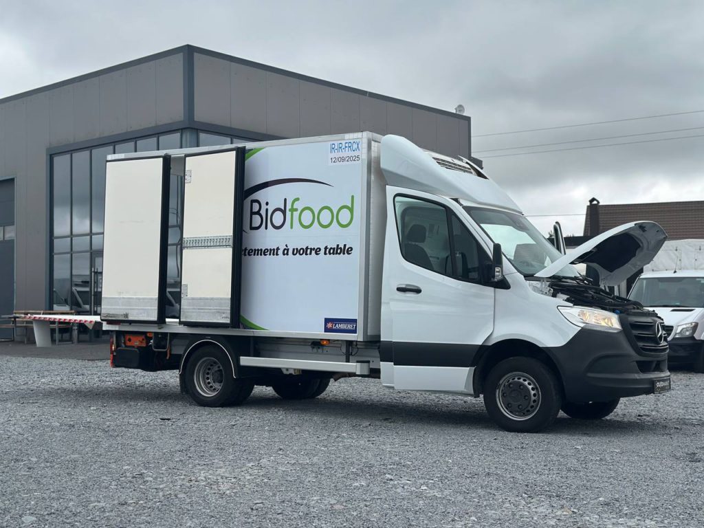 Mercedes-Benz Sprinter 2021