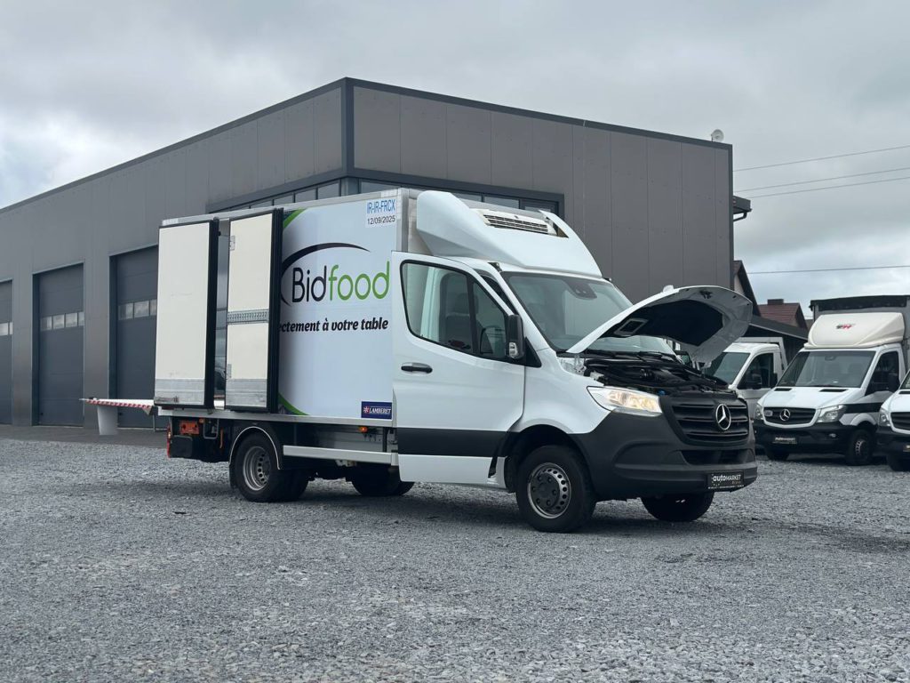 Mercedes-Benz Sprinter 2021