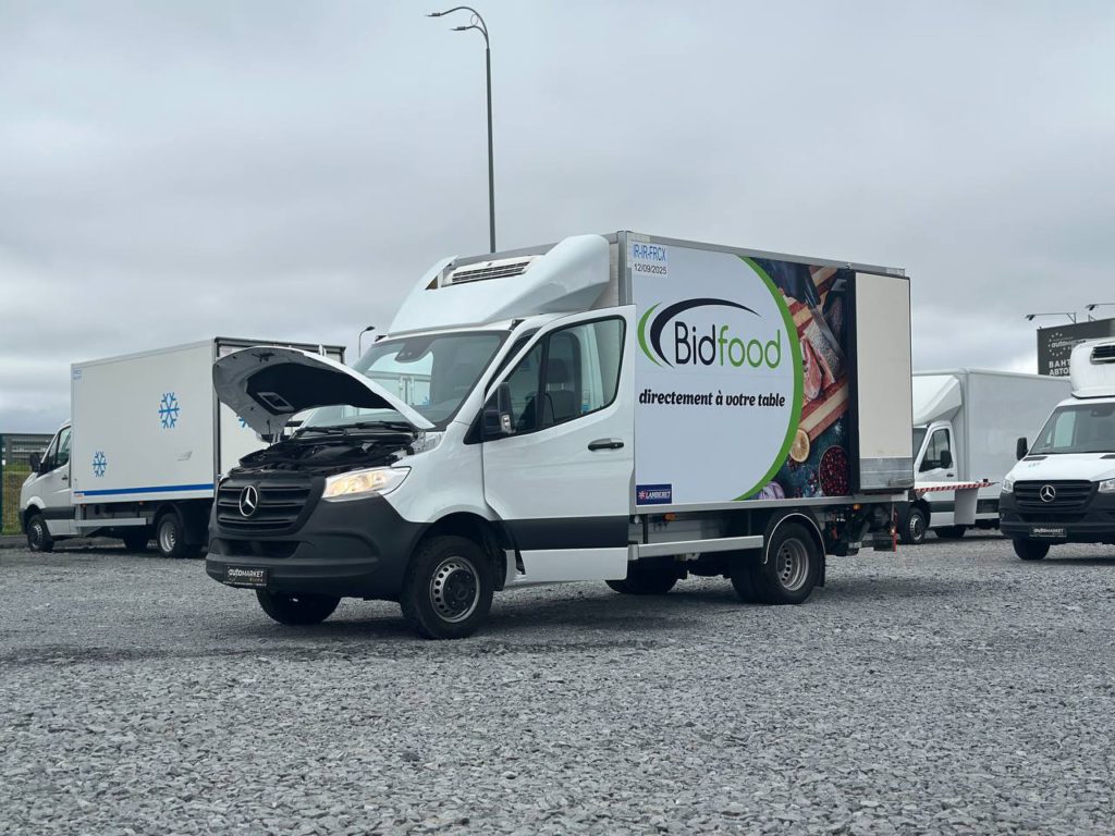 Mercedes-Benz Sprinter 2021
