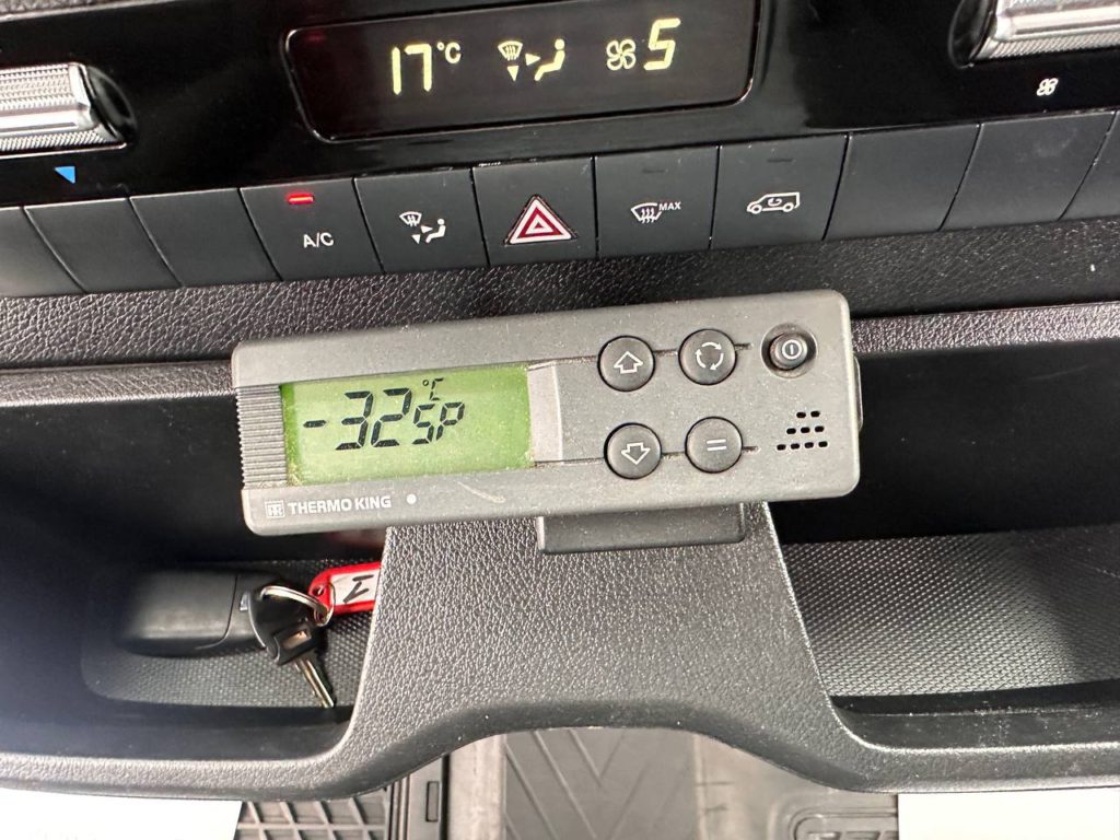 Mercedes-Benz Sprinter 2021