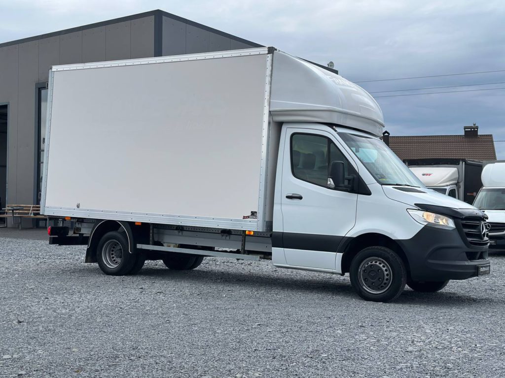 Mercedes-Benz Sprinter 2021