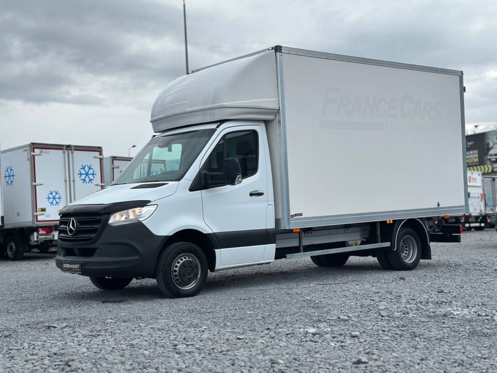Mercedes-Benz Sprinter 2021
