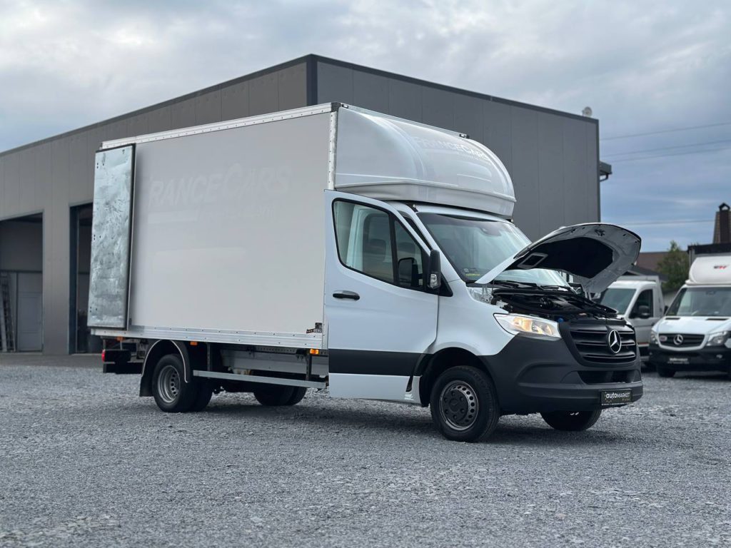 Mercedes-Benz Sprinter 2021