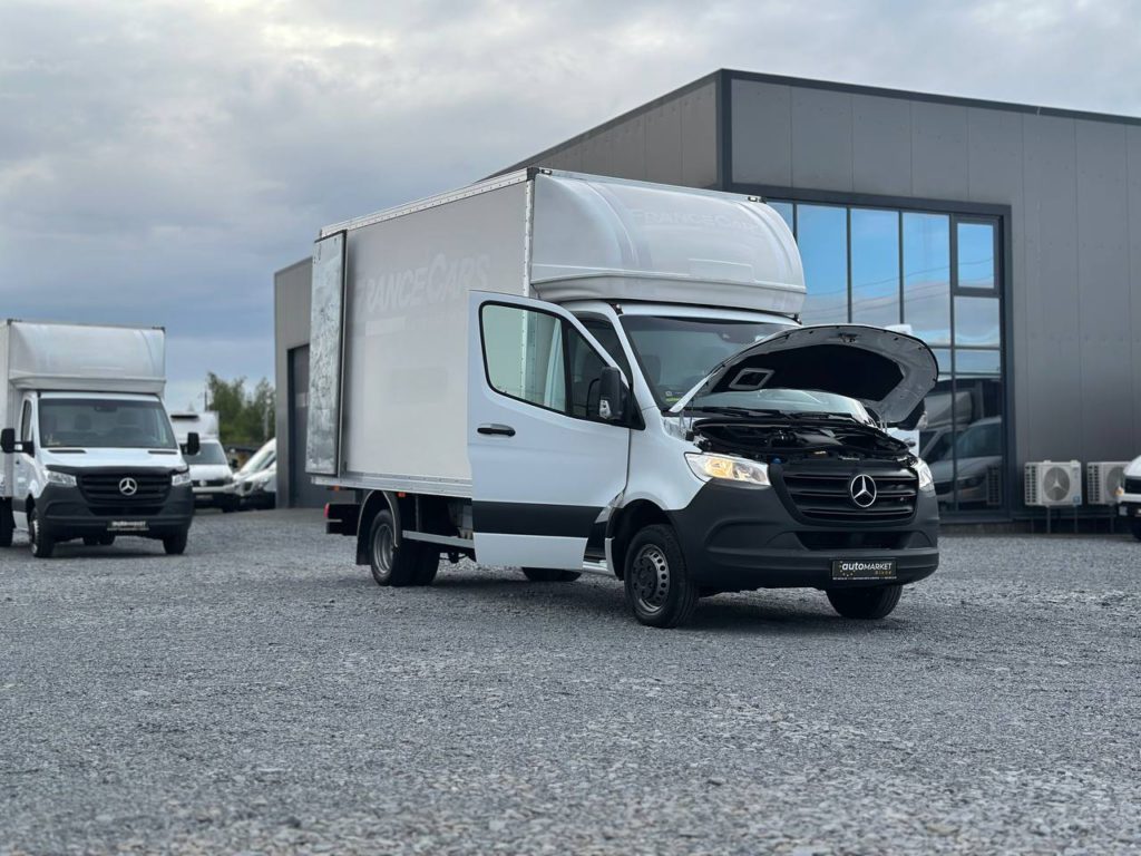 Mercedes-Benz Sprinter 2021