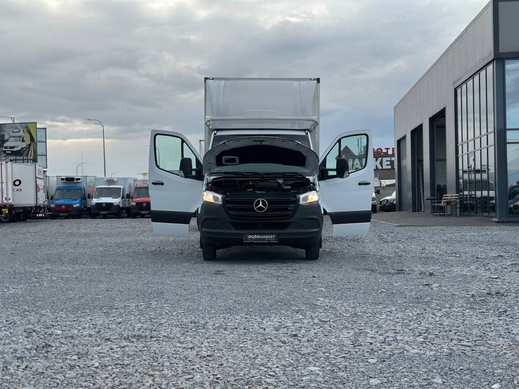 Mercedes-Benz Sprinter 2021