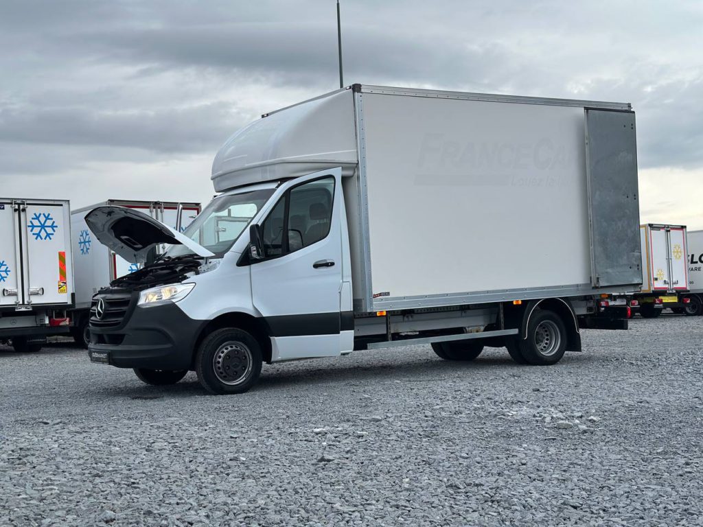 Mercedes-Benz Sprinter 2021