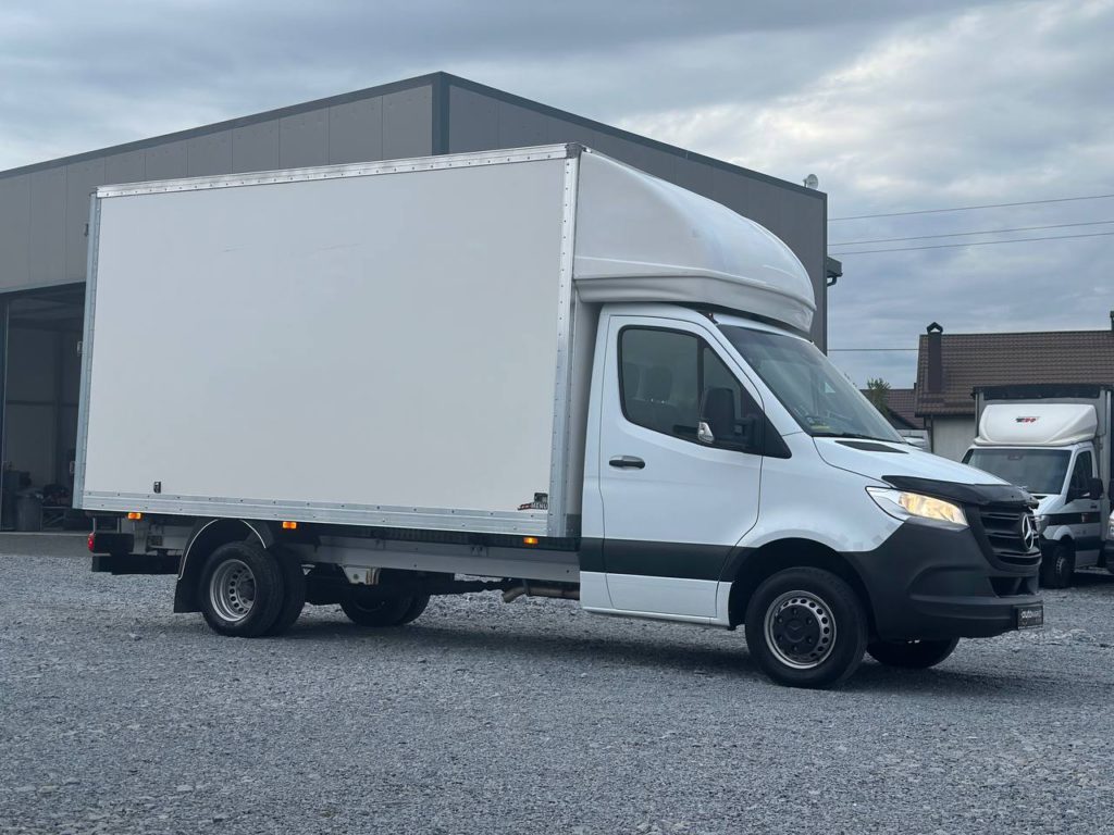 Mercedes-Benz Sprinter 2021