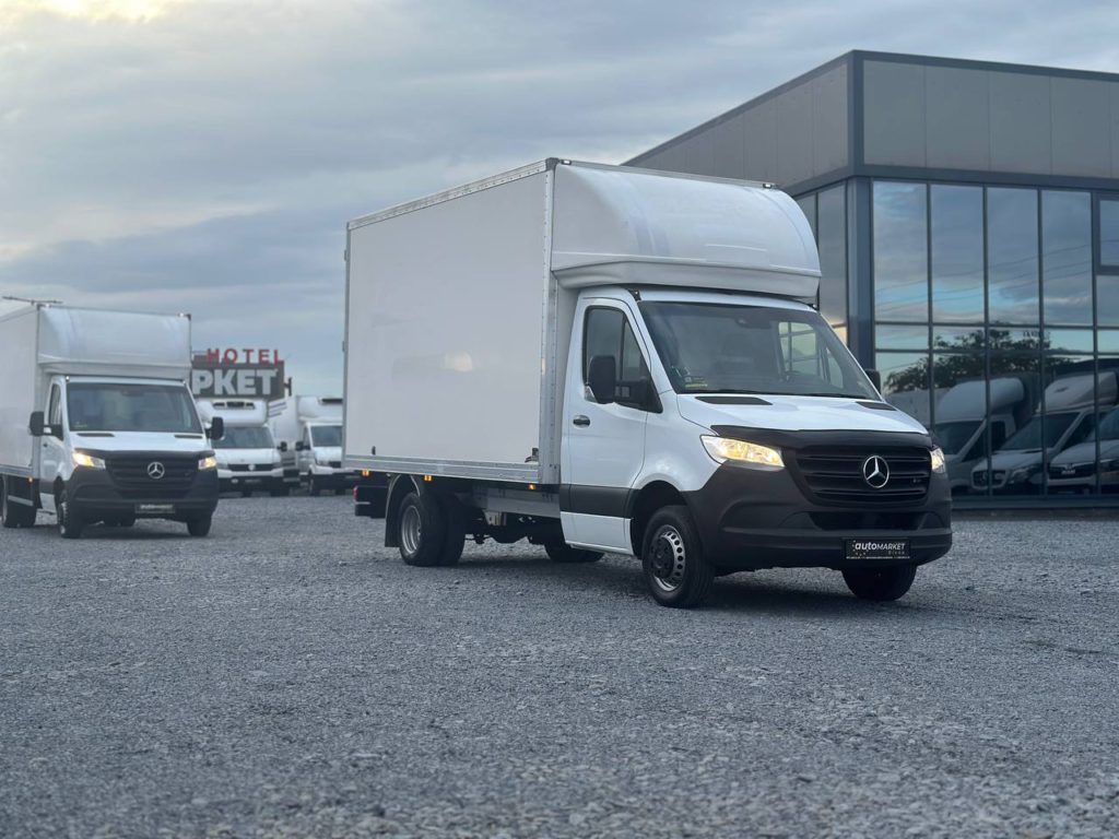 Mercedes-Benz Sprinter 2021