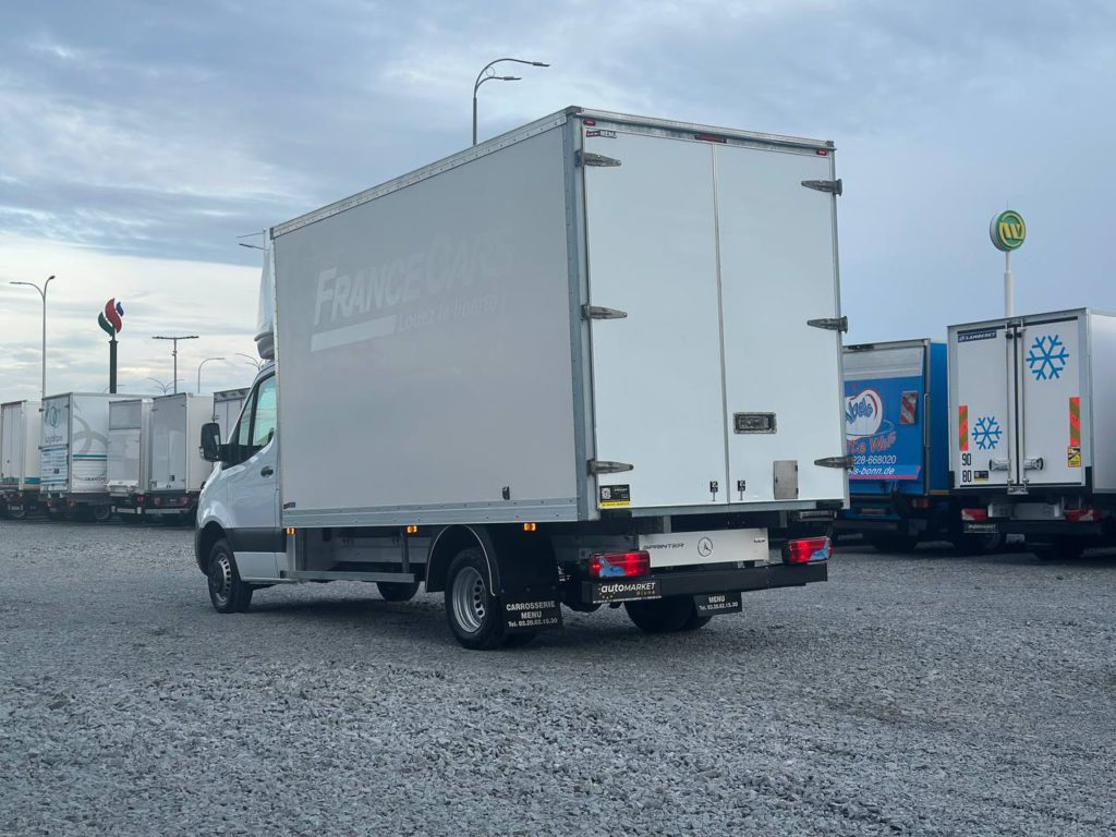 Mercedes-Benz Sprinter 2021
