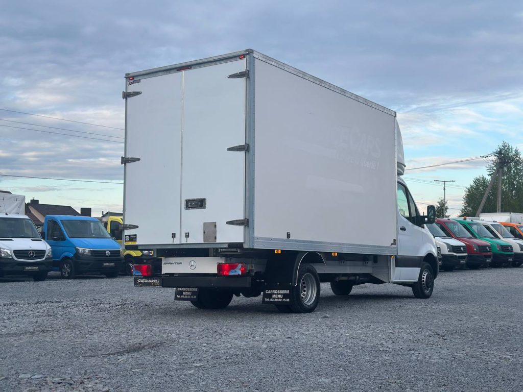 Mercedes-Benz Sprinter 2021