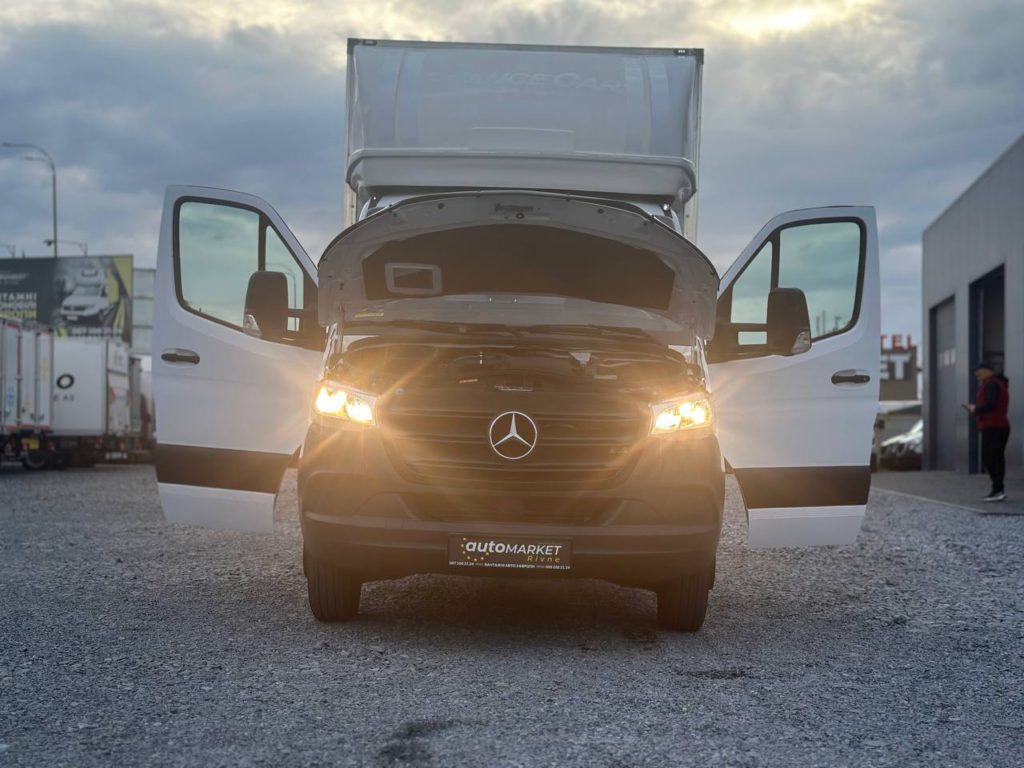 Mercedes-Benz Sprinter 2021