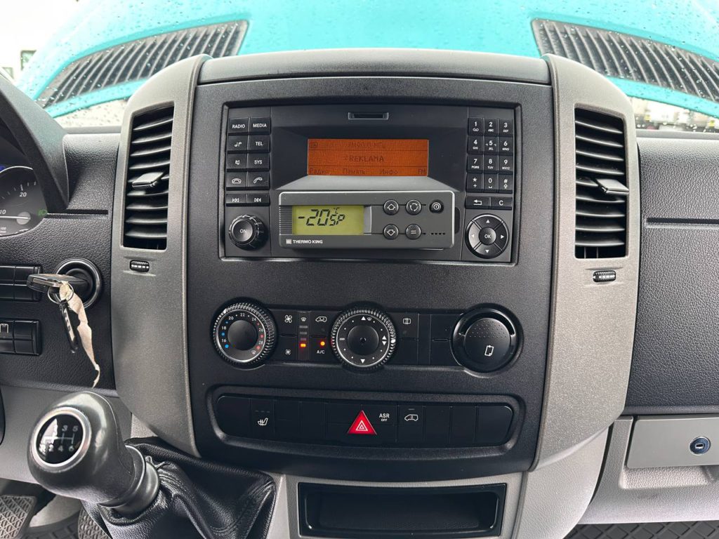Mercedes-Benz Sprinter 2015
