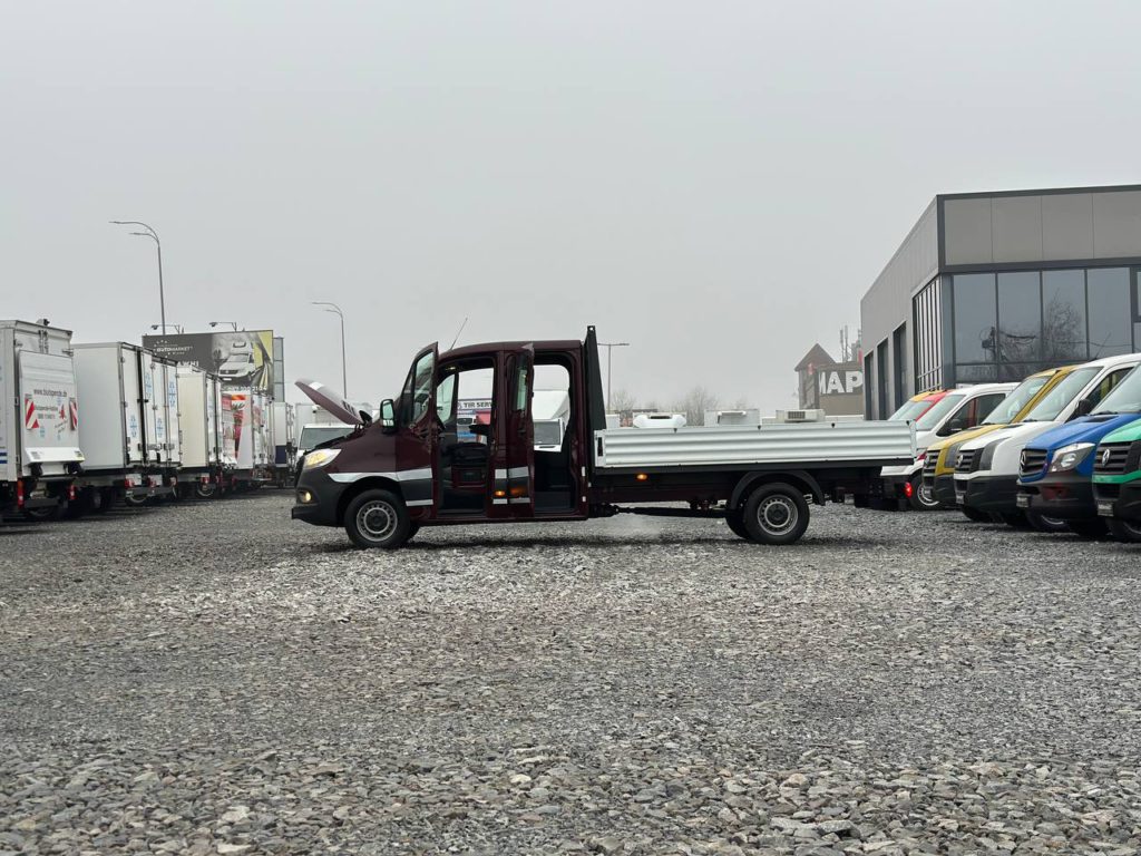 Mercedes-Benz Sprinter 2021