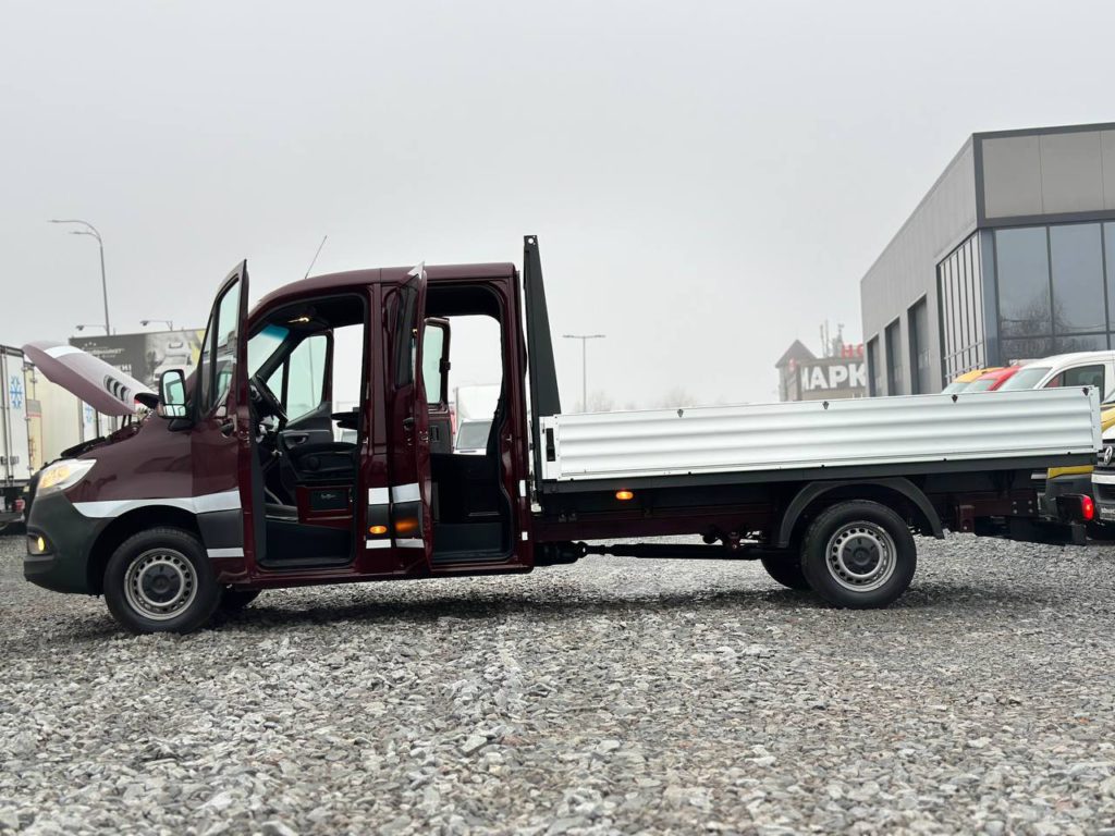 Mercedes-Benz Sprinter 2021