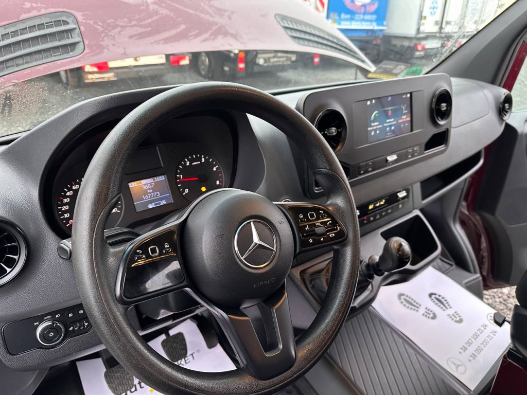 Mercedes-Benz Sprinter 2021