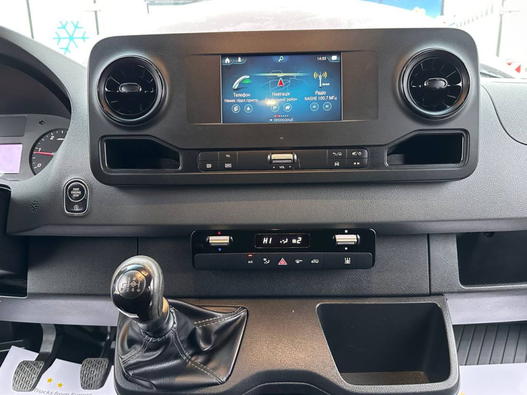 Mercedes-Benz Sprinter 2021