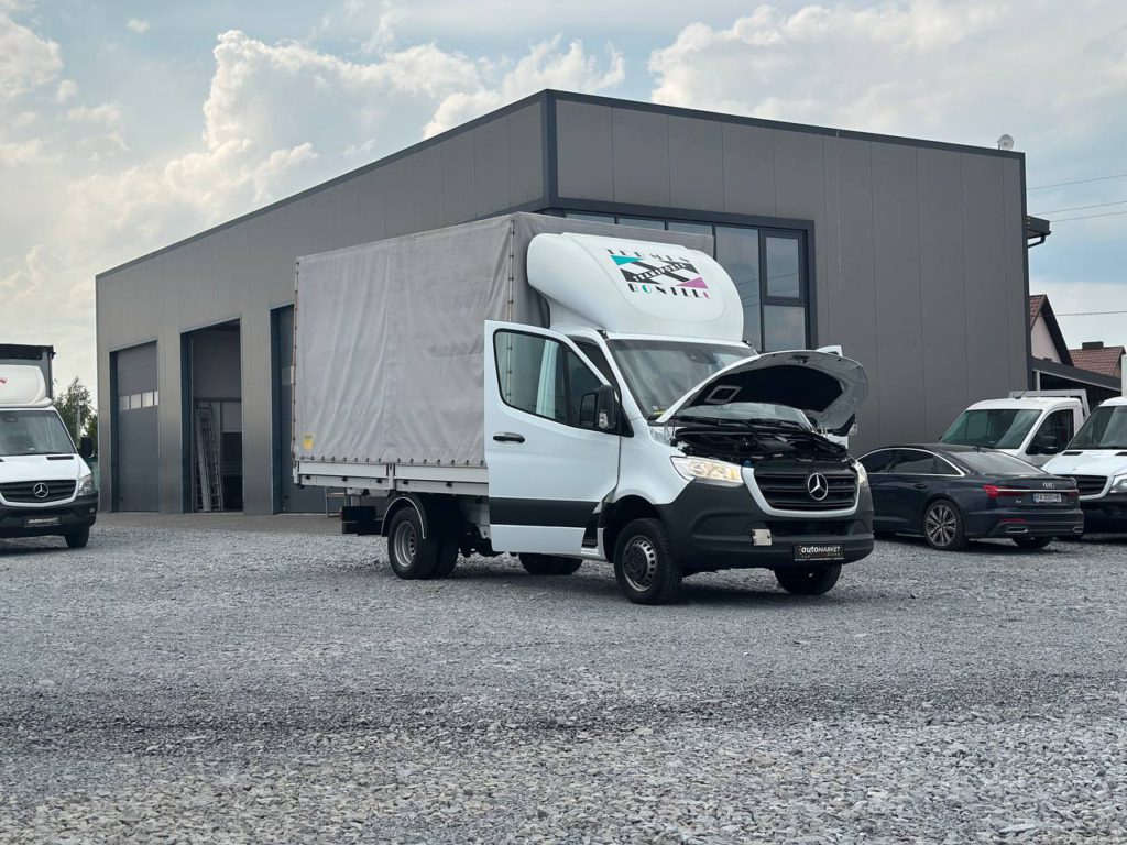 Mercedes-Benz Sprinter 2021