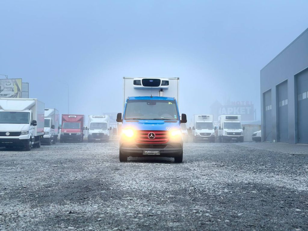 Mercedes-Benz Sprinter 2021