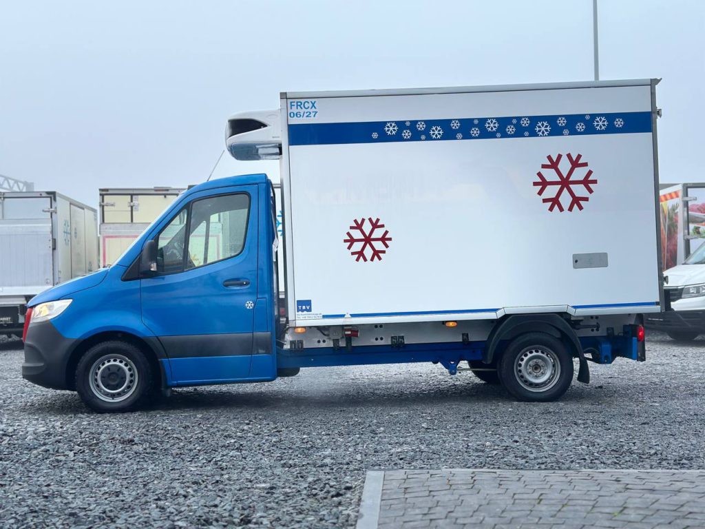 Mercedes-Benz Sprinter 2021