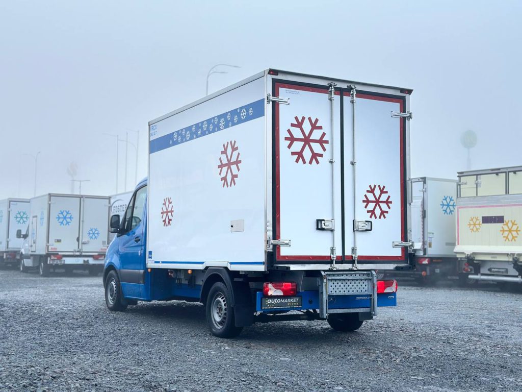 Mercedes-Benz Sprinter 2021