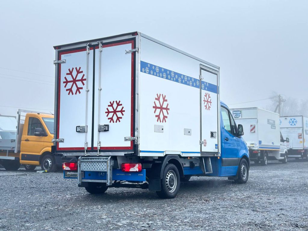 Mercedes-Benz Sprinter 2021