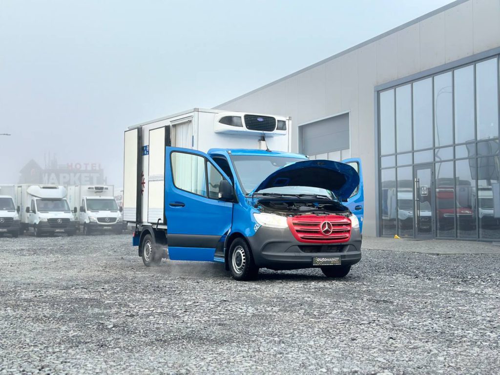 Mercedes-Benz Sprinter 2021